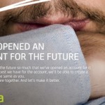 Фрагмент рекламного плаката испанского кредитного института Bankia, на котором использован слоган: «Мы открыли счет будущего»