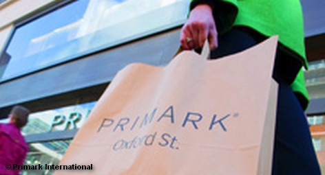 Фирменная сумка с покупками от Primark