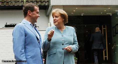 Ангела Меркель и Дмитрий Медведев