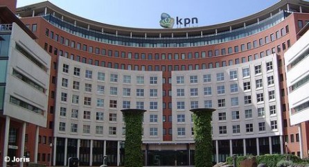Голландская телекоммуникационная компания KPN отказалась от намерения продать оператора мобильной связи Base.