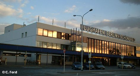 Пассажирский терминал берлинского аэропорта Шёнефельд