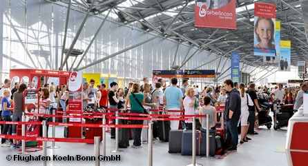 Очередь на регистрацию в аэропорту Кельна/Бонна