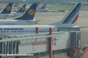 Авиакомпании Lufthansa и Air Berlin, а также аэропорт Франкфурта-на-Майне намерены продолжать добиваться возмещения ущерба от забастовок.